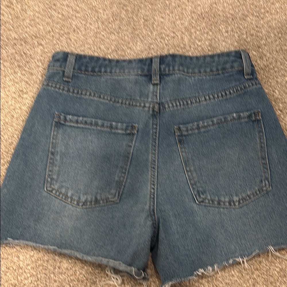 No Boundaries Red, White & Blue Jean Shorts with Embroidered star Details - Picture 4 of 4